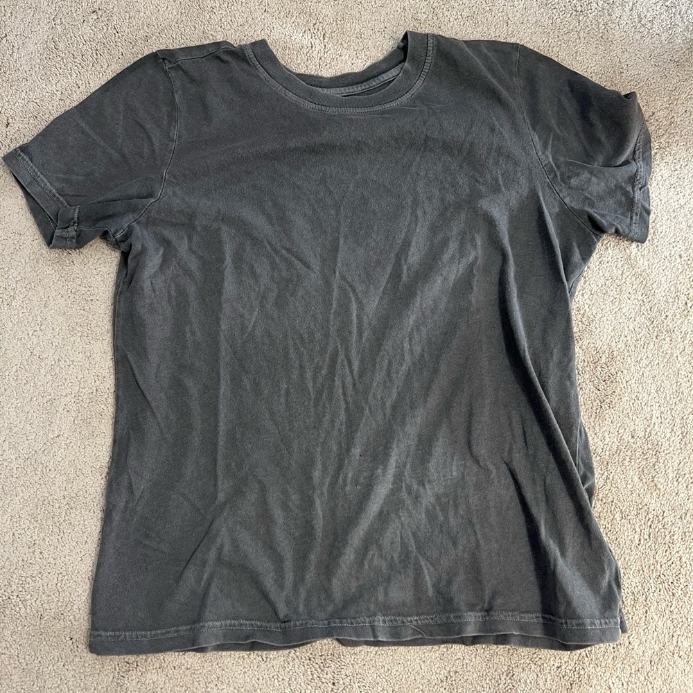 Gray t-shirt